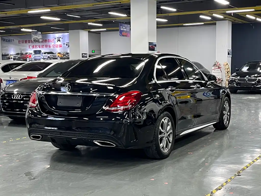 MERCEDES-BENZ C CLASS