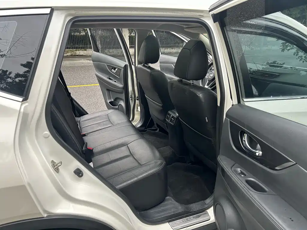 Nissan X-Trail — миниатюра 13