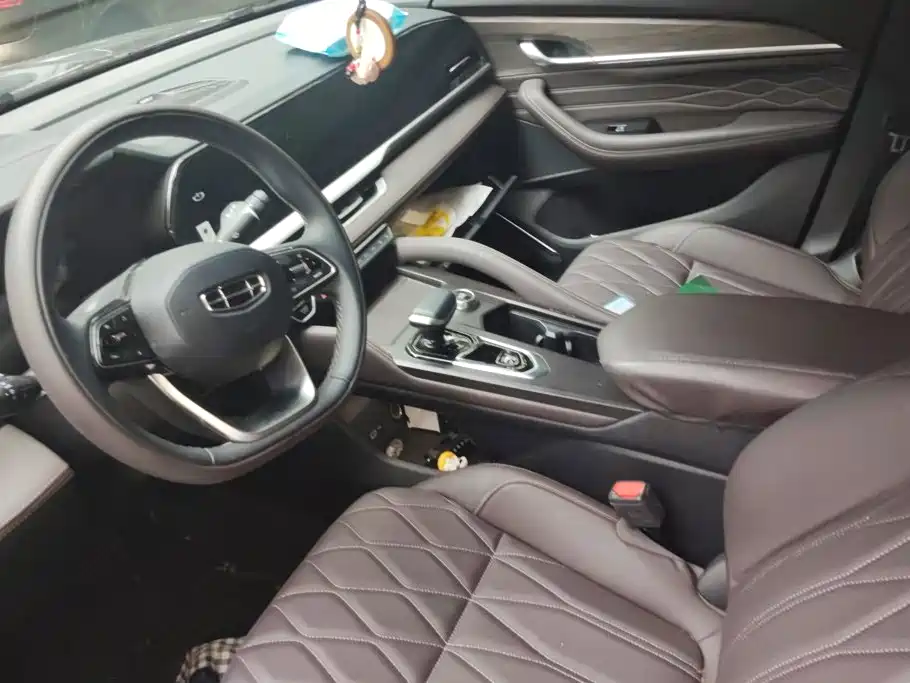 Geely Xingyue L — миниатюра 12