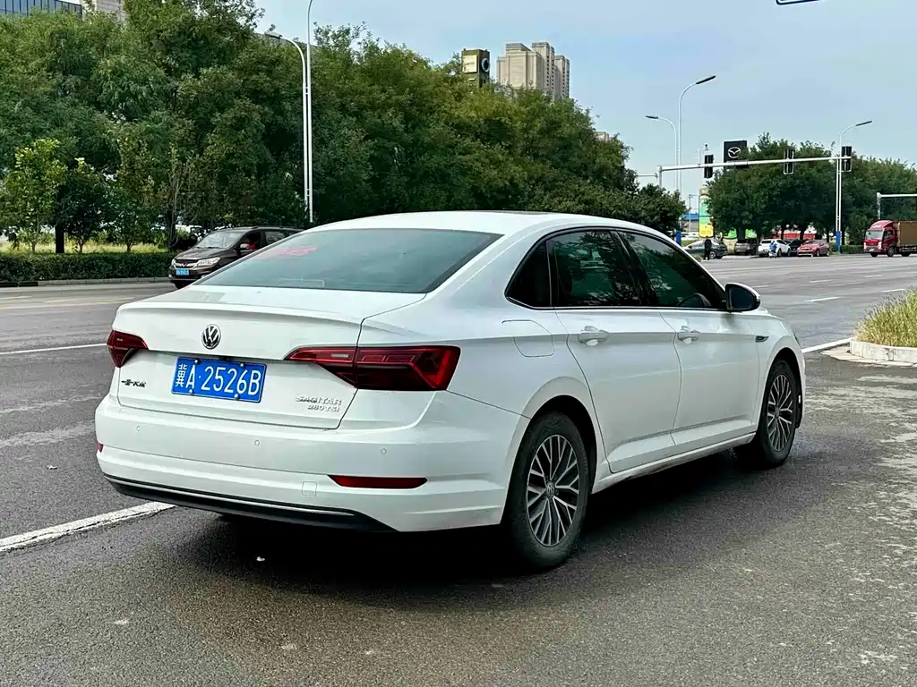 Volkswagen Sagitar — миниатюра 4