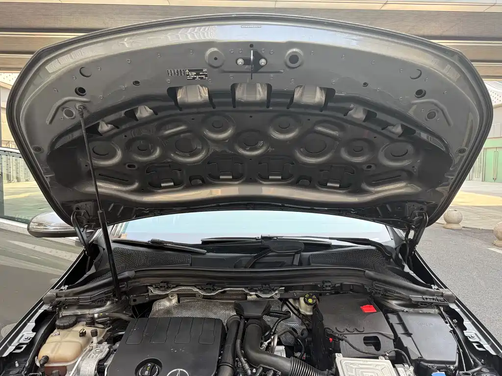 MERCEDES-BENZ B CLASS