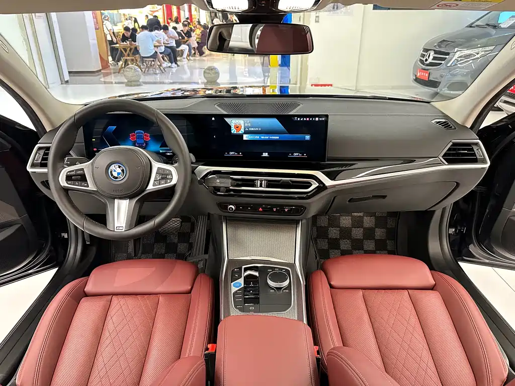 BMW i3 — миниатюра 21