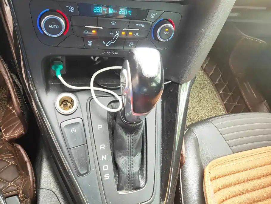 Ford Focus — миниатюра 16