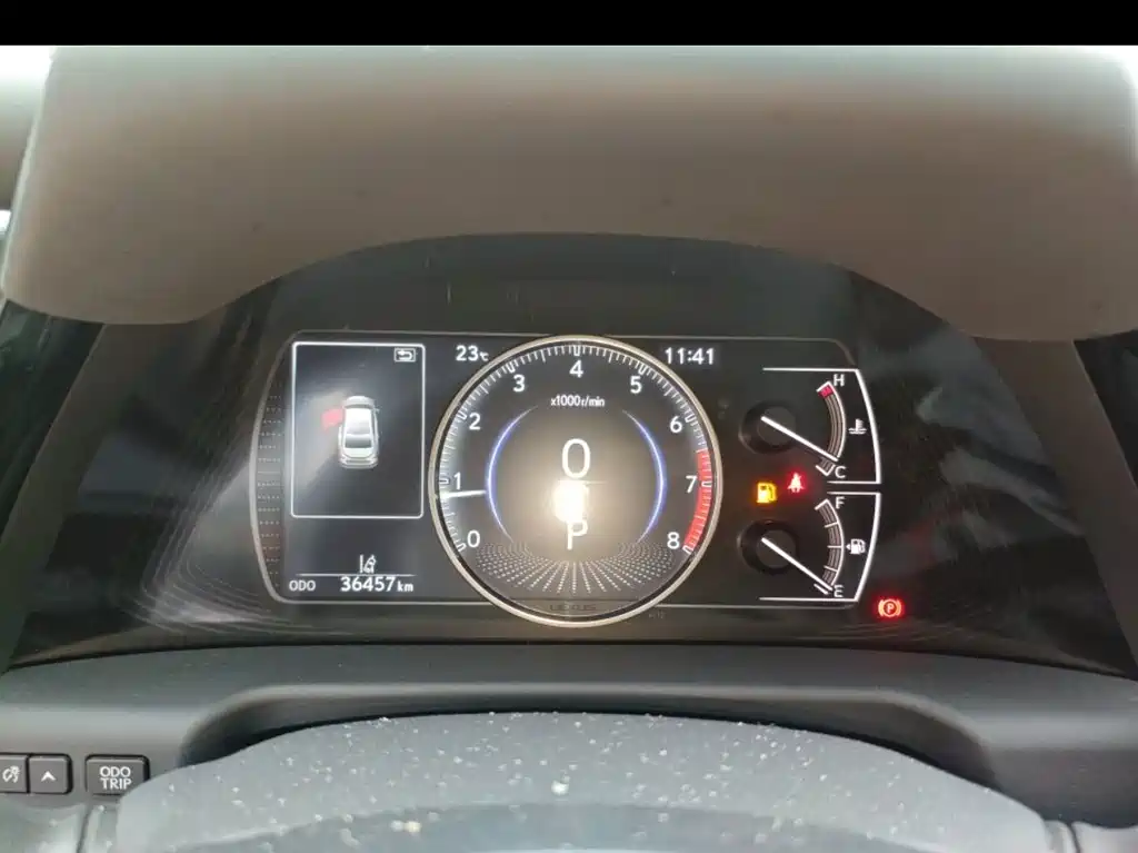 Lexus ES — миниатюра 10