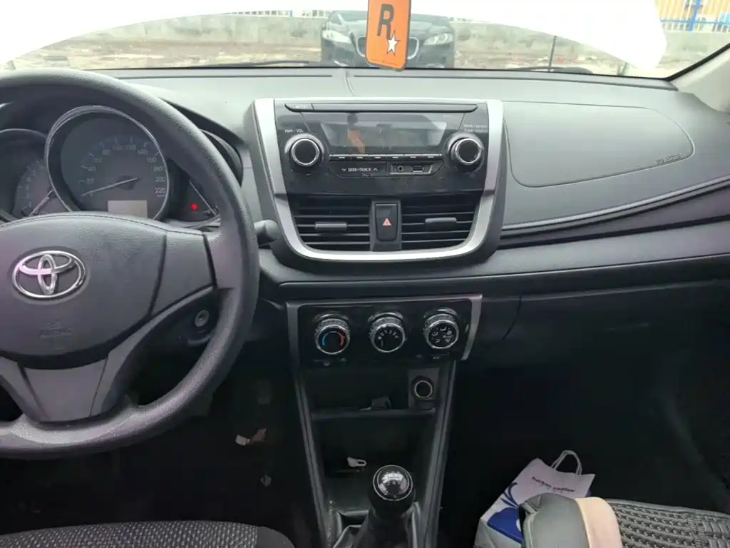 Toyota Vios — миниатюра 13