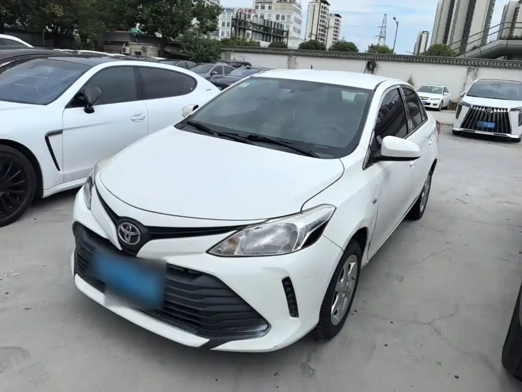 Toyota Vios — миниатюра 2