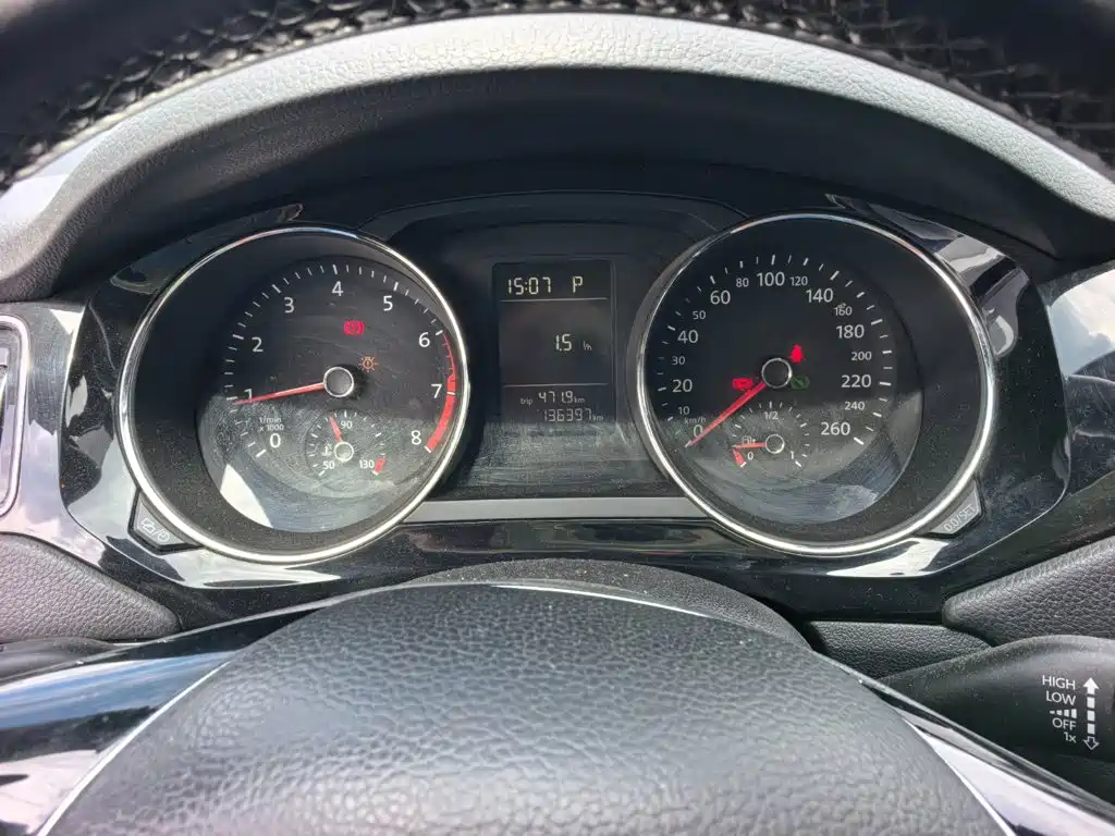 Volkswagen Sagitar — миниатюра 12