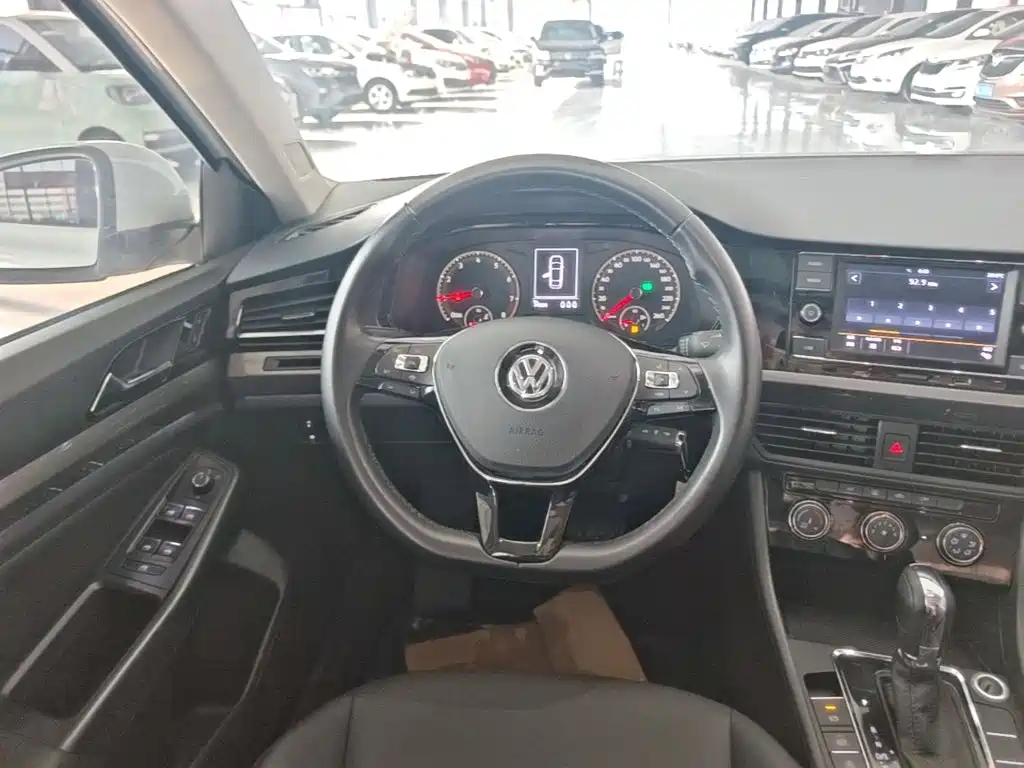 Volkswagen Bora — миниатюра 11
