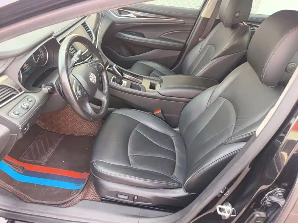 Buick LaCrosse — миниатюра 15