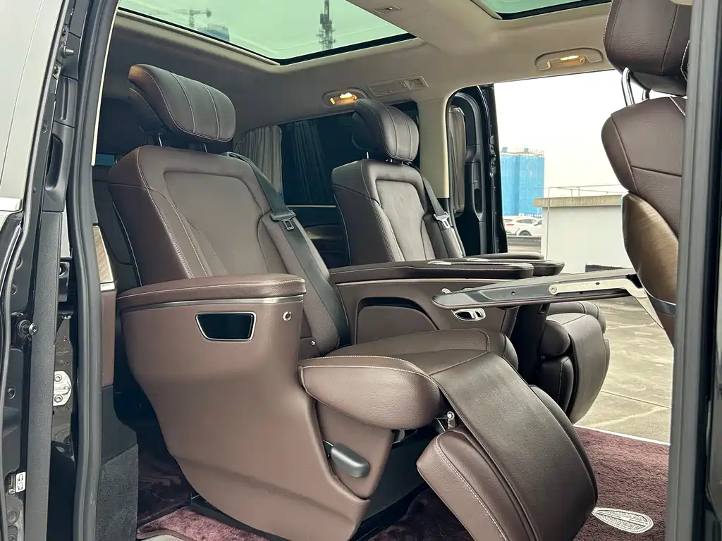 MERCEDES-BENZ V CLASS