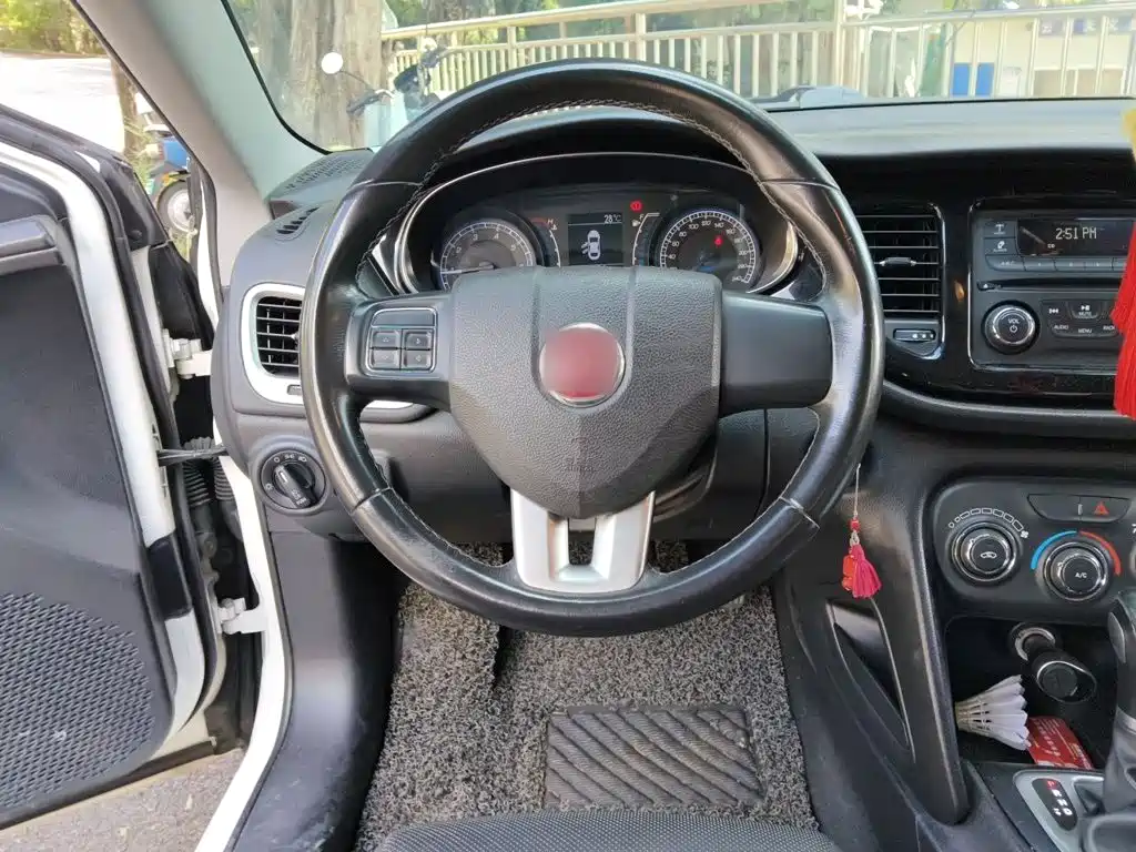 Fiat Viaggio — миниатюра 11