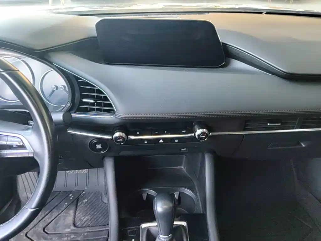 Mazda 3 Axela — миниатюра 13
