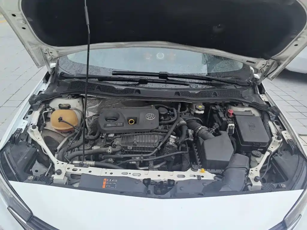 Buick Verano — миниатюра 20