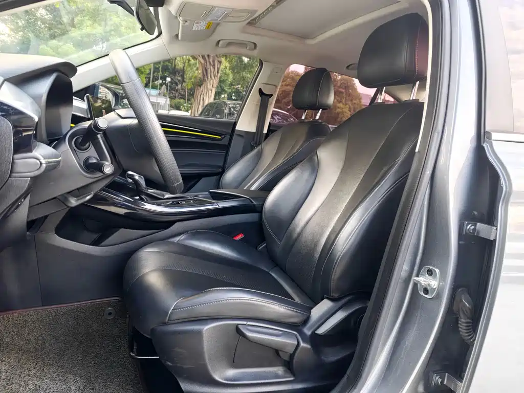 Roewe i5 — миниатюра 5