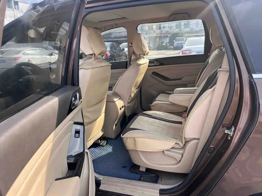 Baojun 730 — миниатюра 8