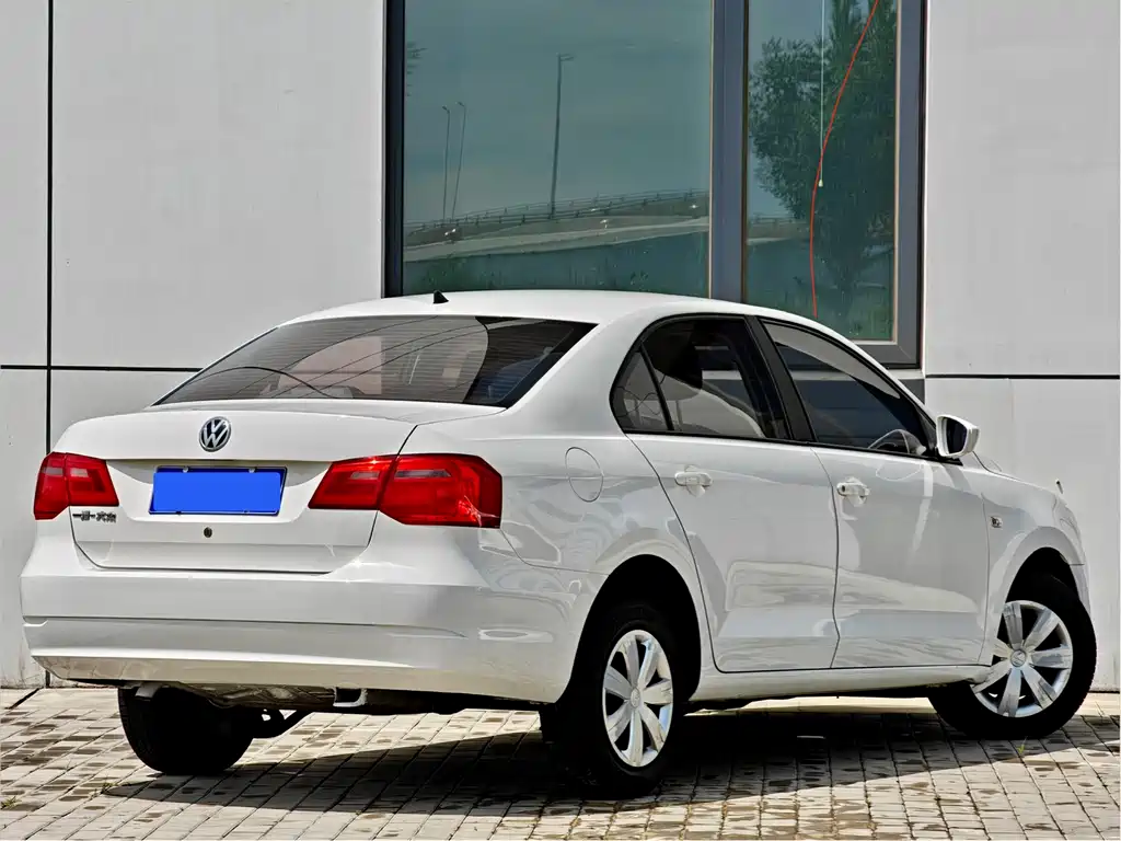 Volkswagen Jetta — миниатюра 6