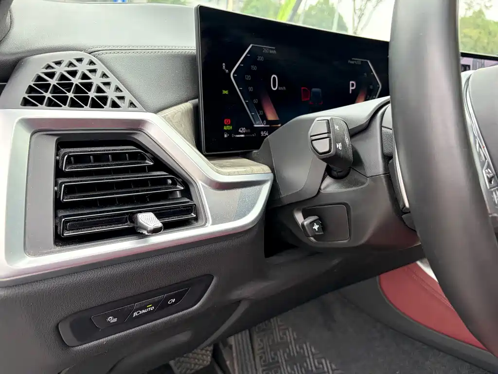 BMW X5 — миниатюра 11