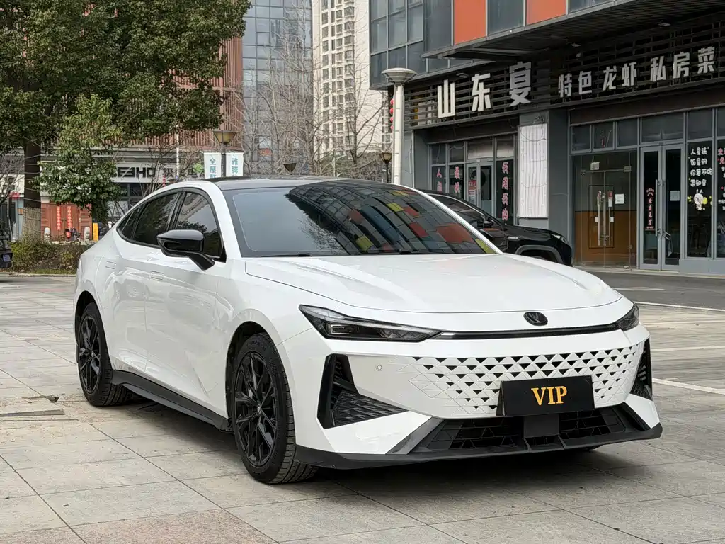 Changan UNI-V — миниатюра 6