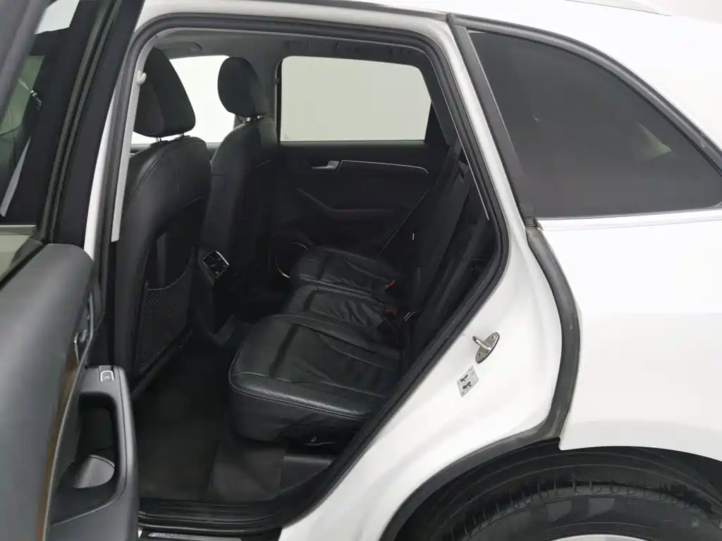 Audi Q5 — миниатюра 15