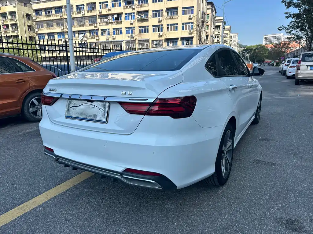 Geely Binrui — миниатюра 20