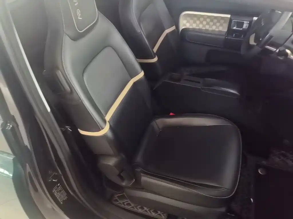 Baojun KiWi EV — миниатюра 25