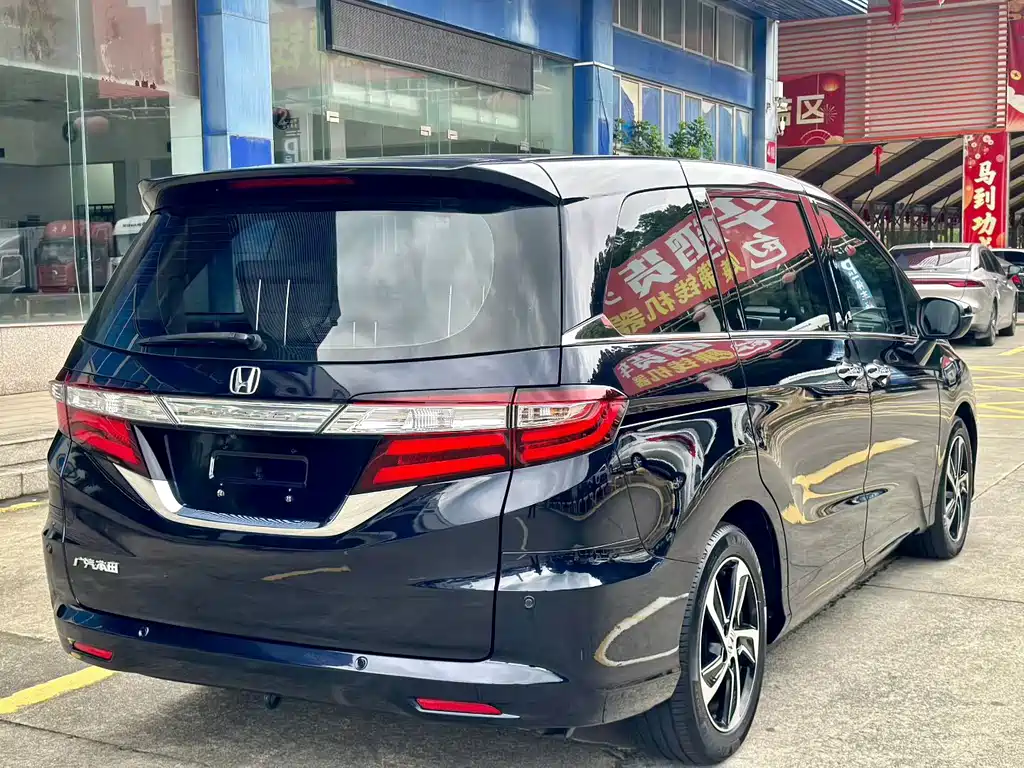 Honda Odyssey — миниатюра 6