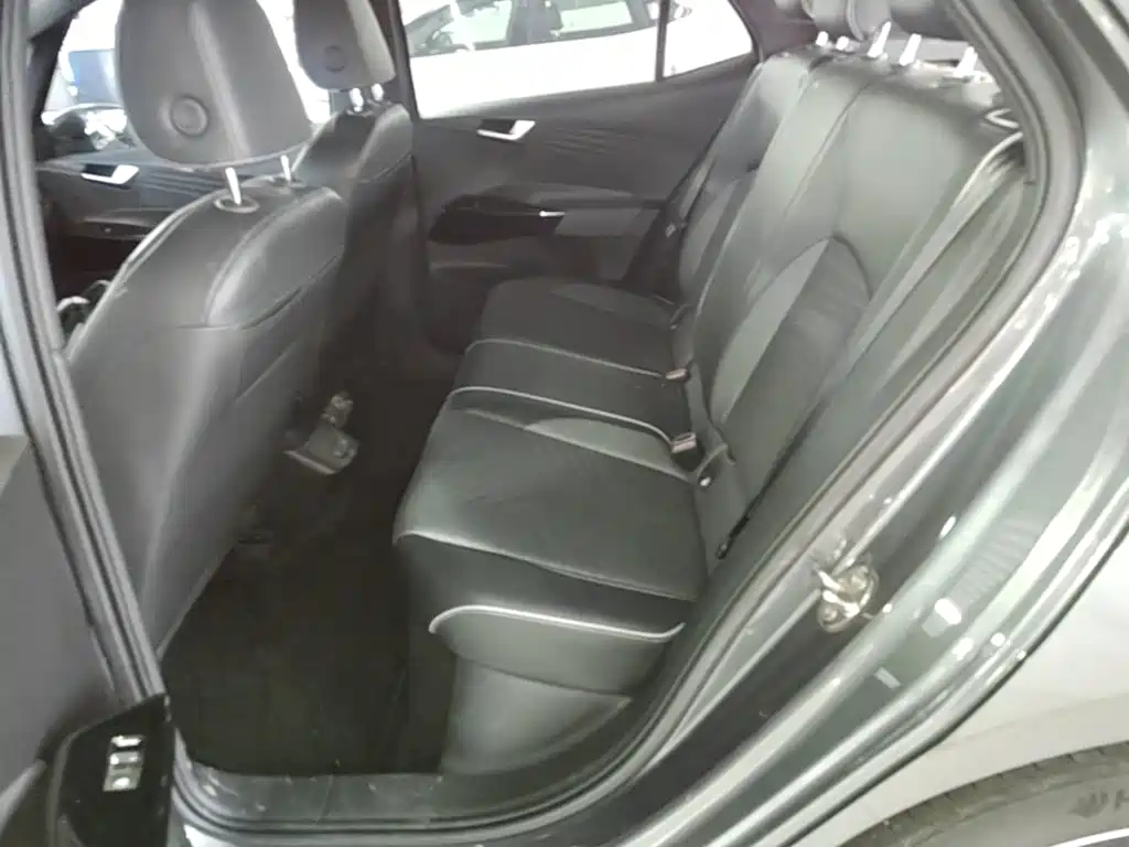 Volkswagen ID.3 — миниатюра 17