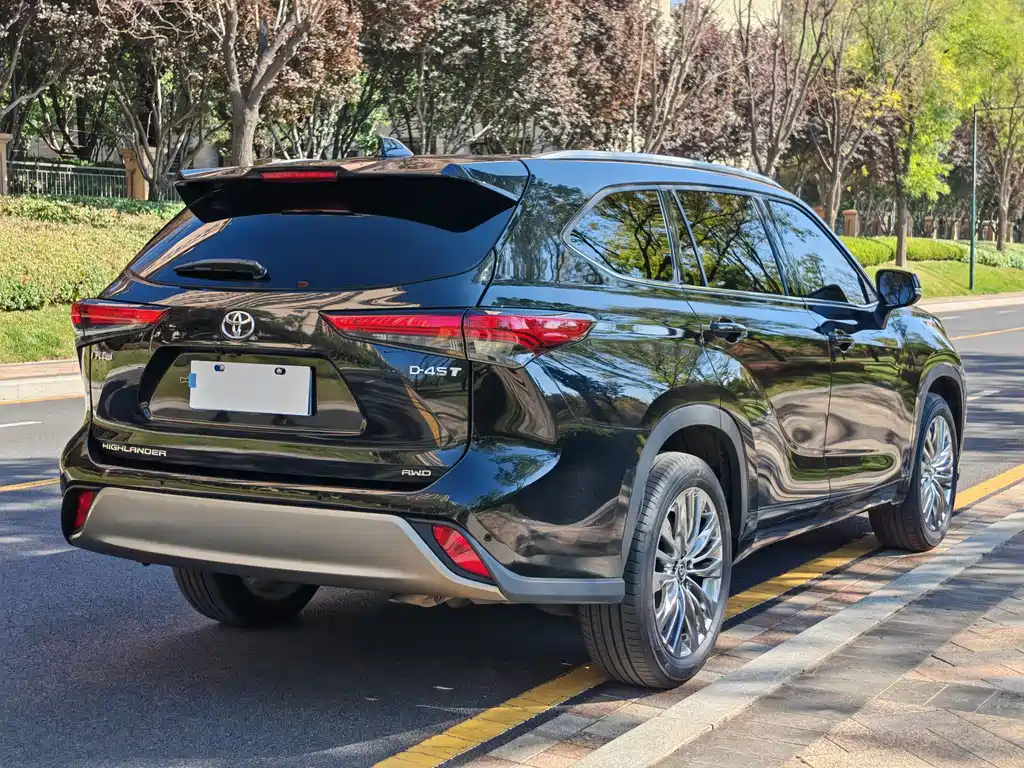 Toyota Highlander — миниатюра 16