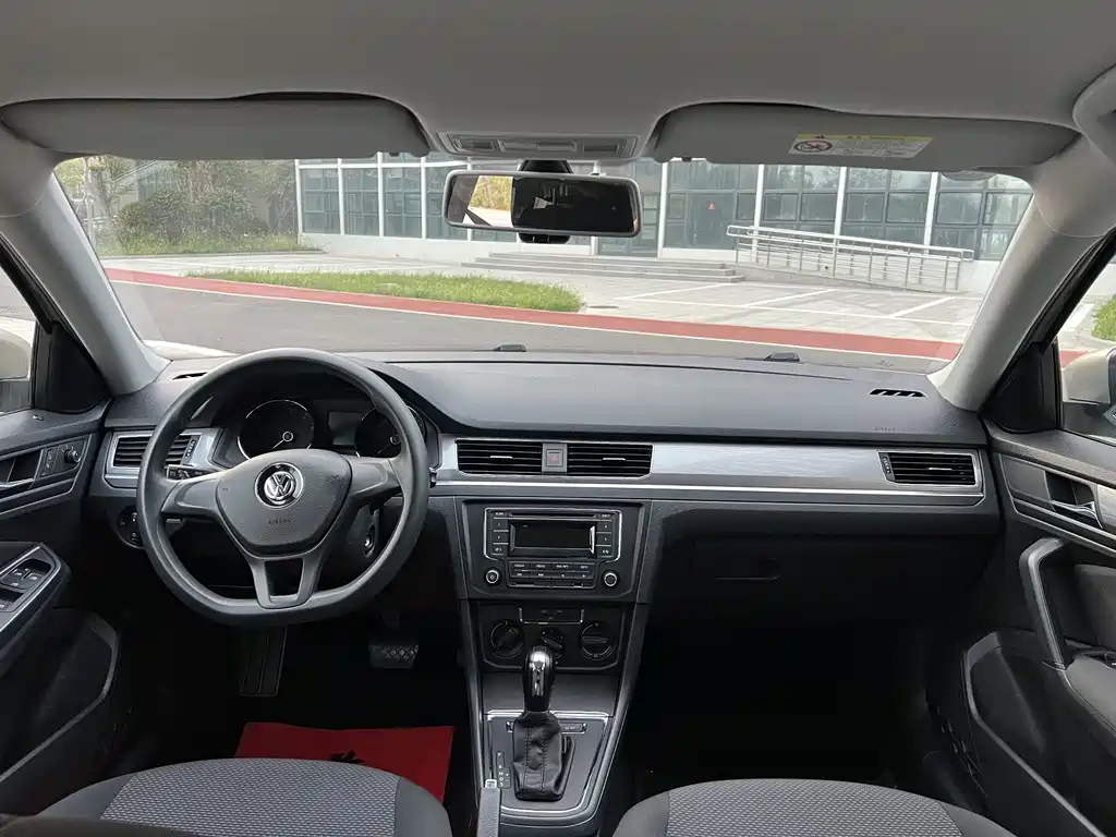 Volkswagen Bora — миниатюра 5