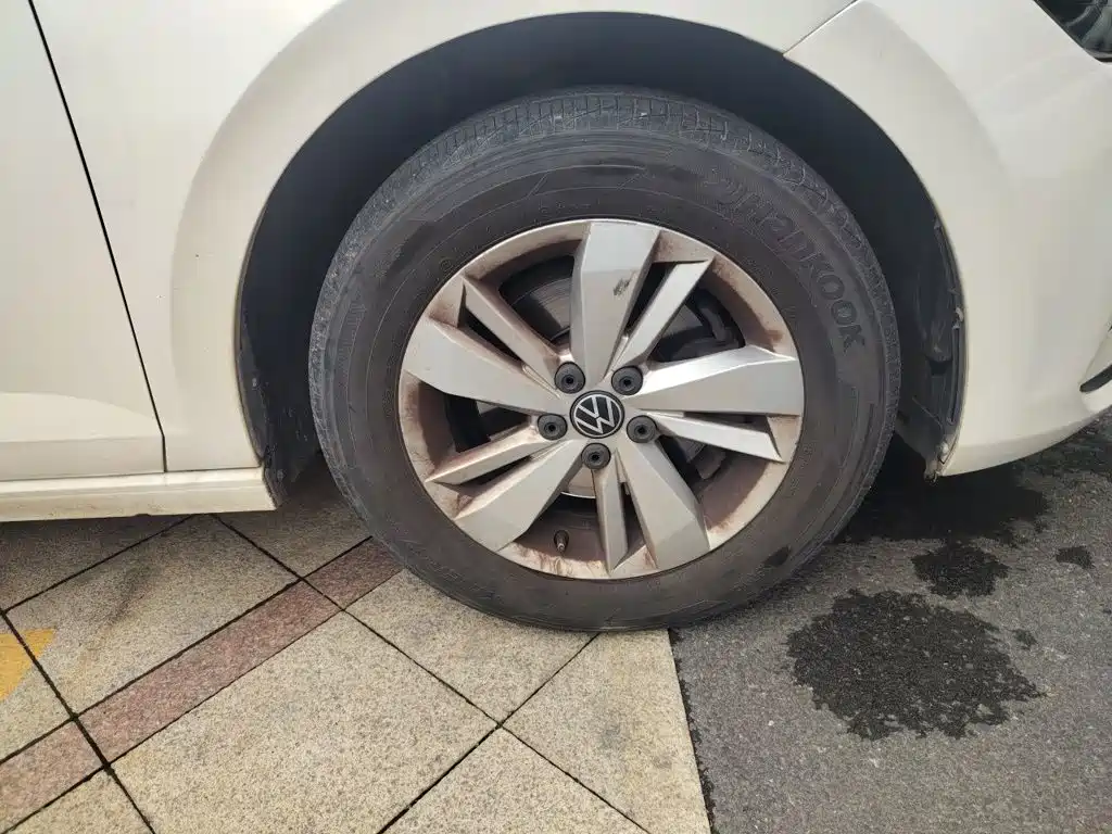 Volkswagen Polo — миниатюра 24