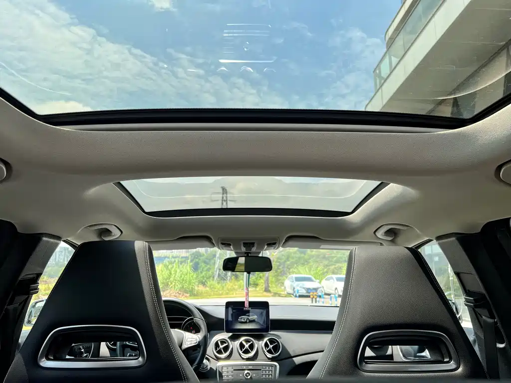 Mercedes-Benz GLA — миниатюра 13