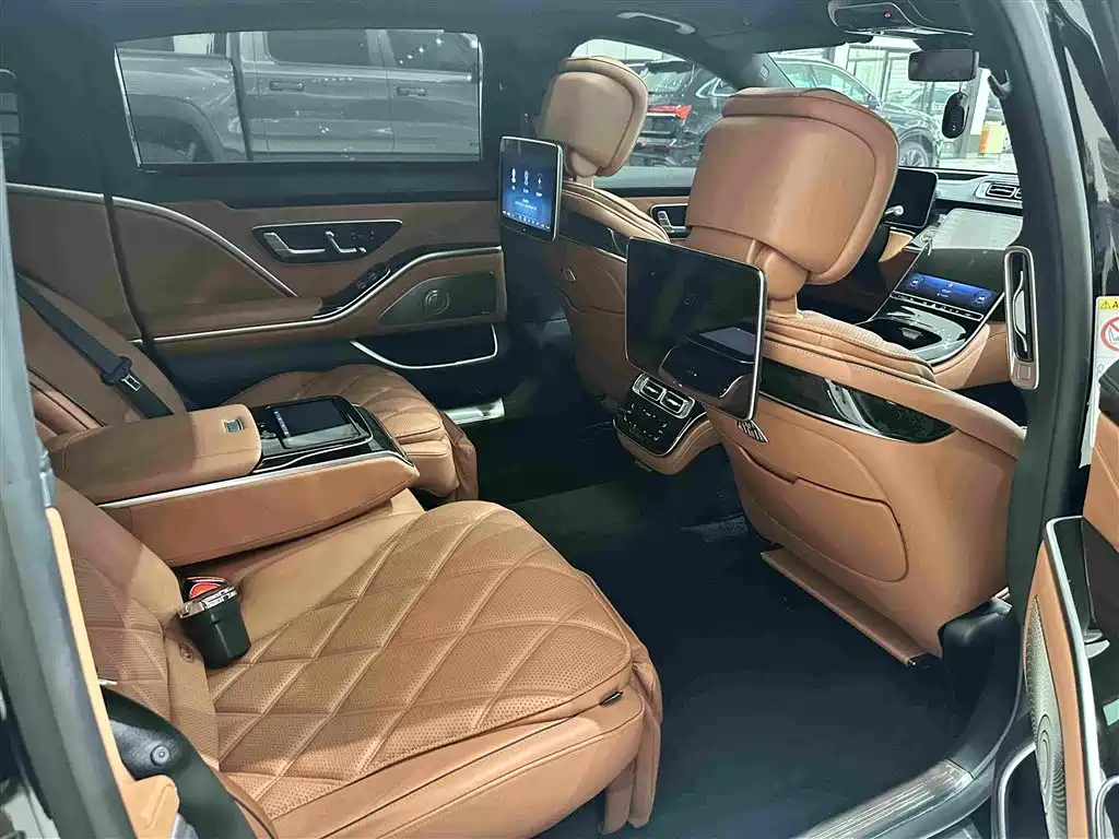 Mercedes-Benz S-Class — миниатюра 15