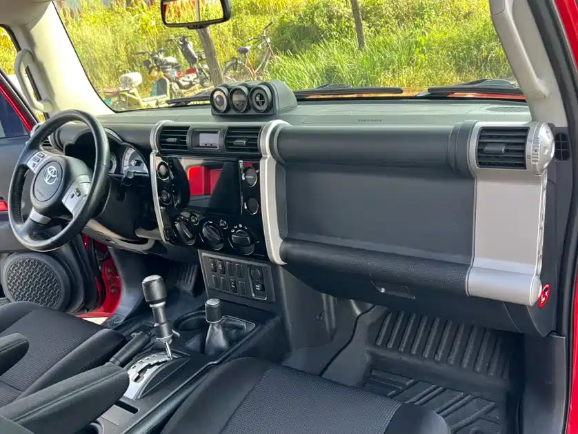Toyota FJ Cruiser — миниатюра 22