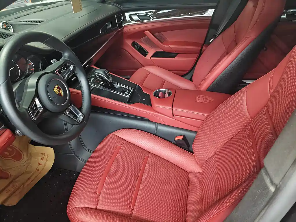 Porsche Panamera — миниатюра 5