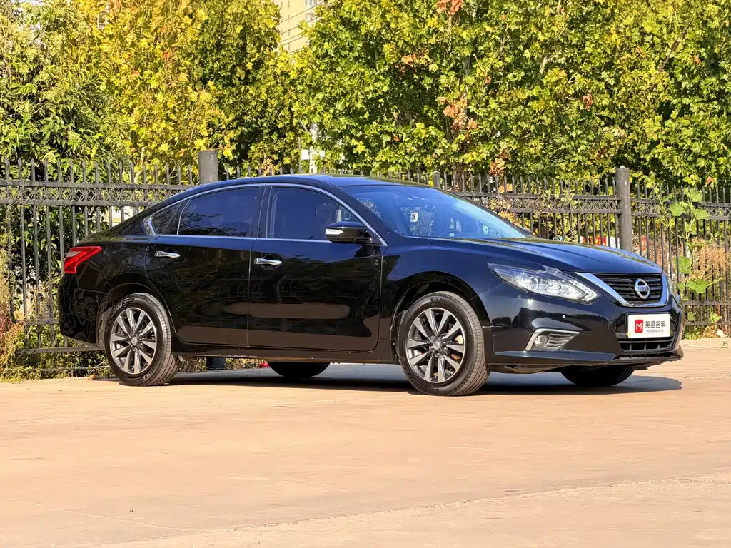 Nissan Teana — миниатюра 3