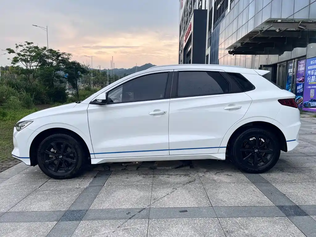 BYD e2 — миниатюра 3
