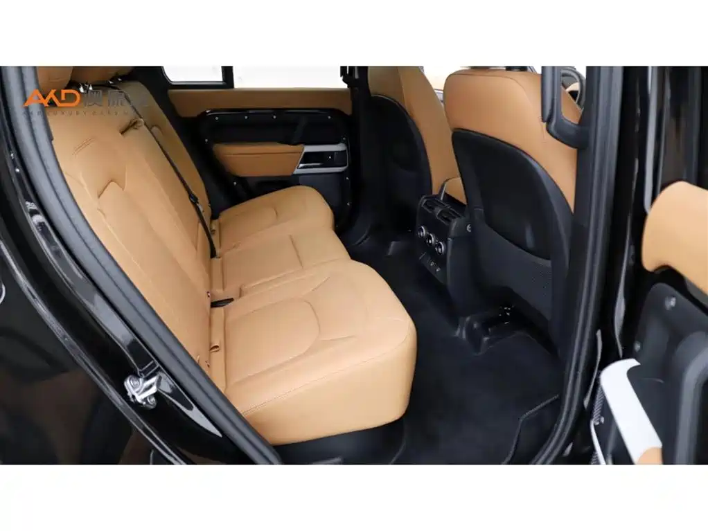 Land Rover Defender — миниатюра 8
