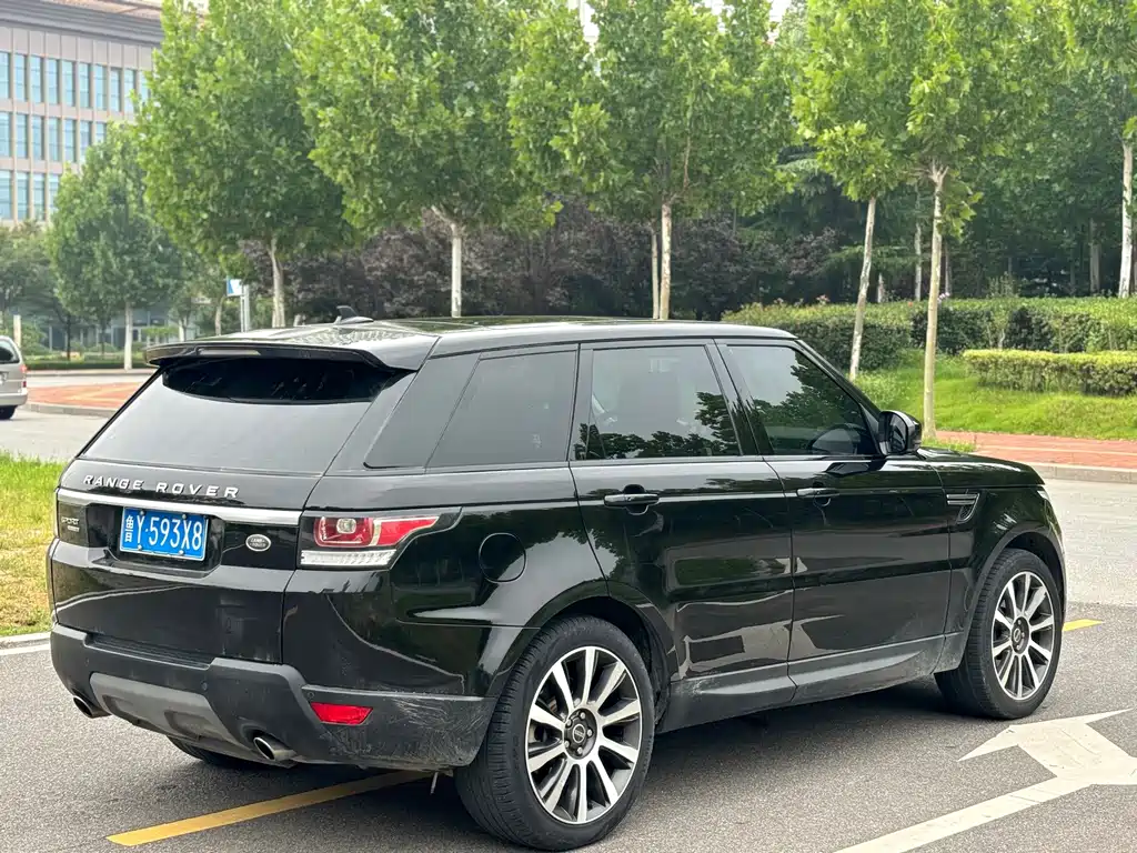 Land Rover Sport — миниатюра 5