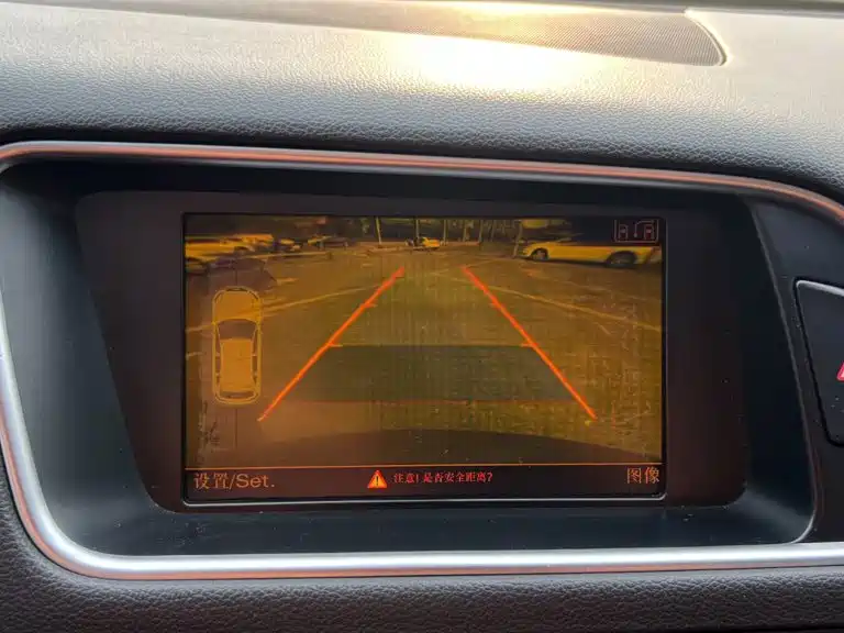 Audi Q5 — миниатюра 12