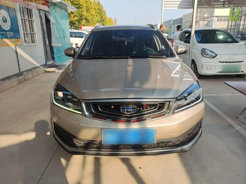 Geely Vision S1 — миниатюра 3
