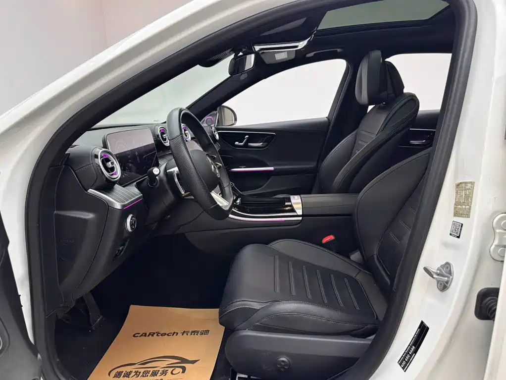 Mercedes-Benz C-Class — миниатюра 8
