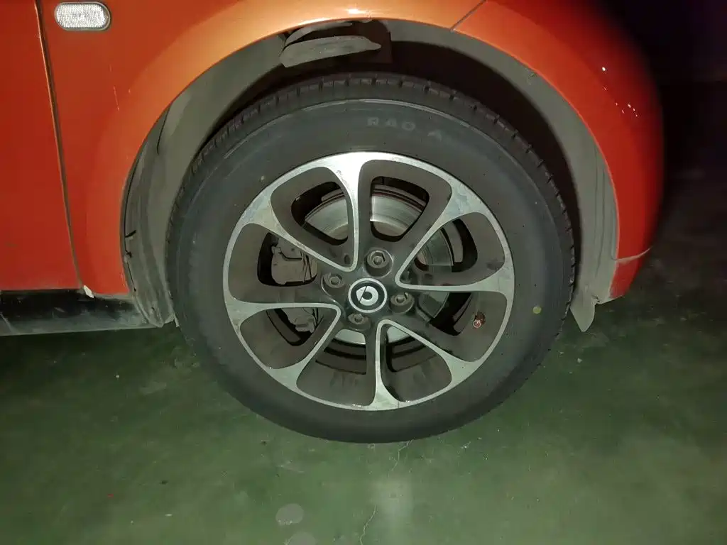 smart Smart Fortwo — миниатюра 24