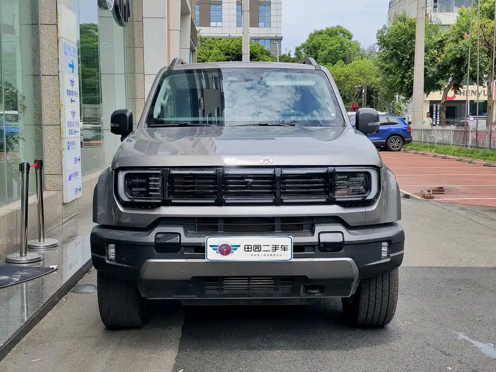 Beijing Off-Road Beijing Off-Road BJ40 Extended Range — миниатюра 2