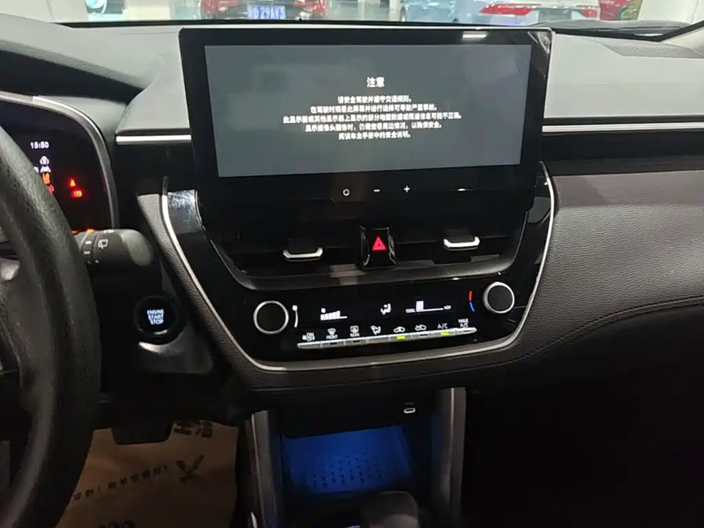Toyota Frontlander — миниатюра 13
