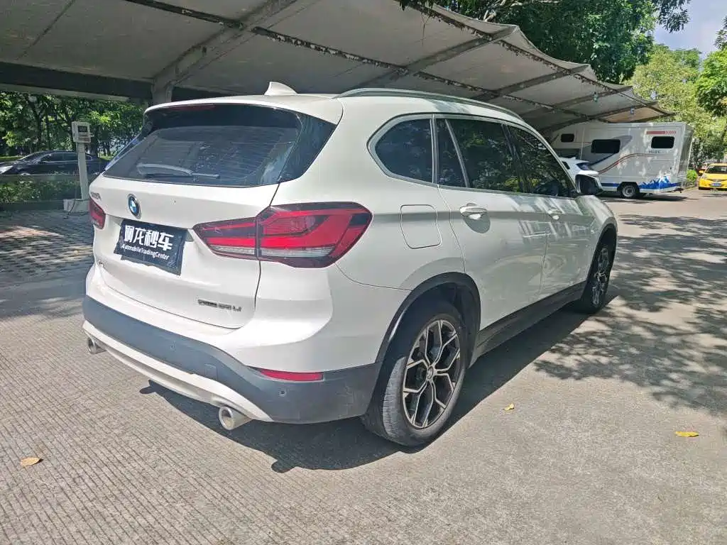 BMW X1 — миниатюра 8