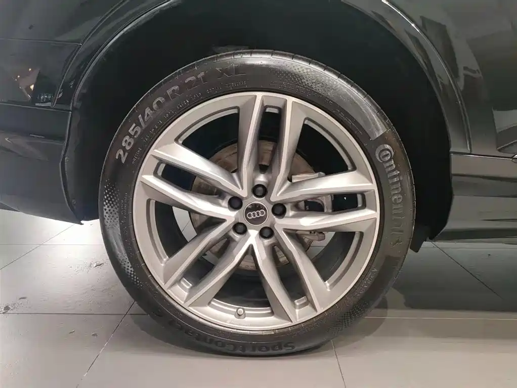 Audi Q7 — миниатюра 17
