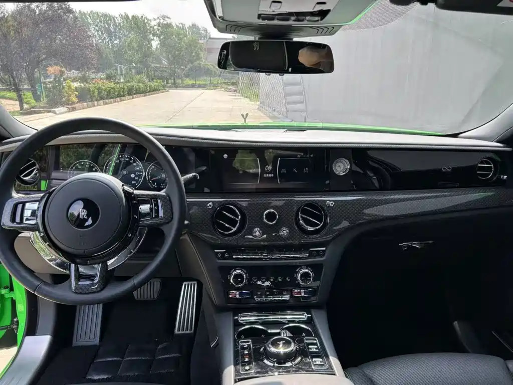 Rolls-Royce Ghost — миниатюра 4