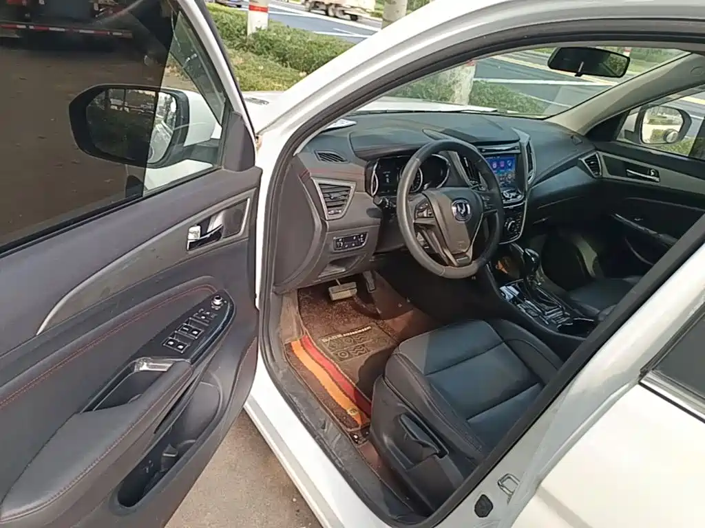 Changan CS75 — миниатюра 16