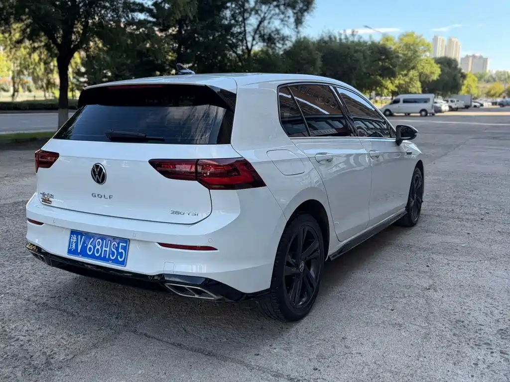 Volkswagen Golf — миниатюра 6