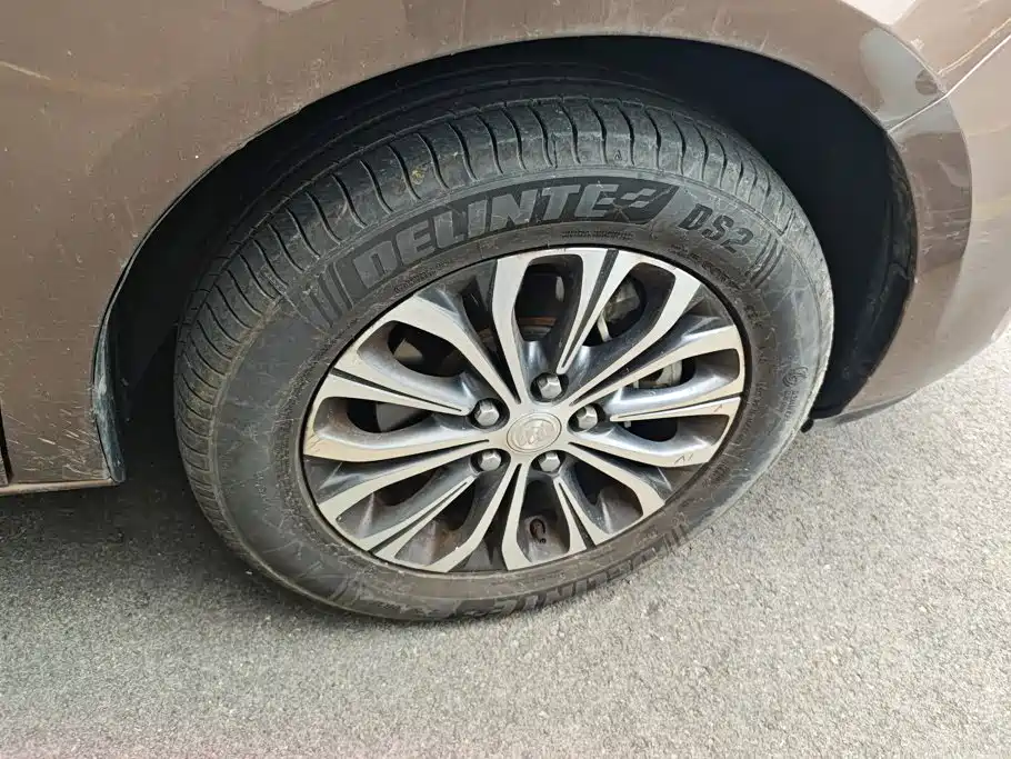 Buick GL8 — миниатюра 6
